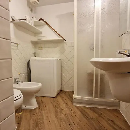 Lejlighed Pre-art Thermes, Art E Design *